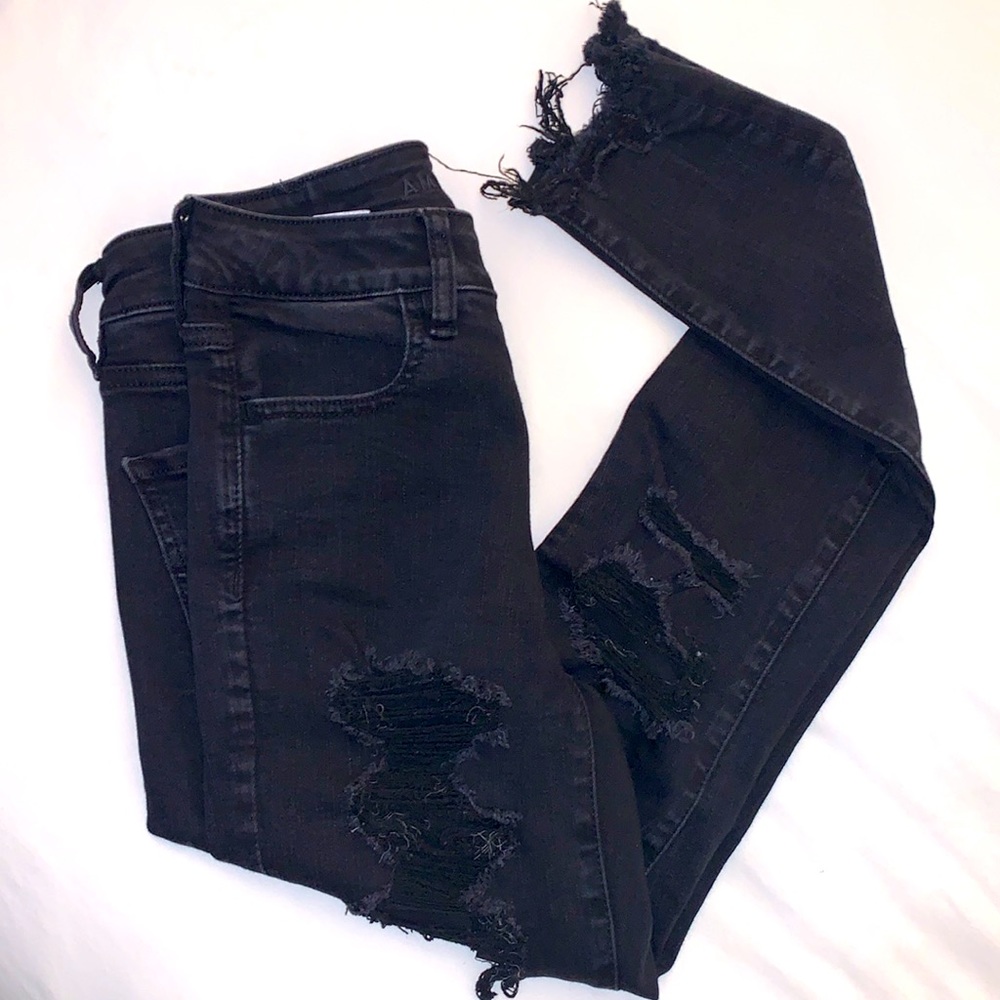 2/$25 AE Black Distressed Hi-Rise Jegging (4)